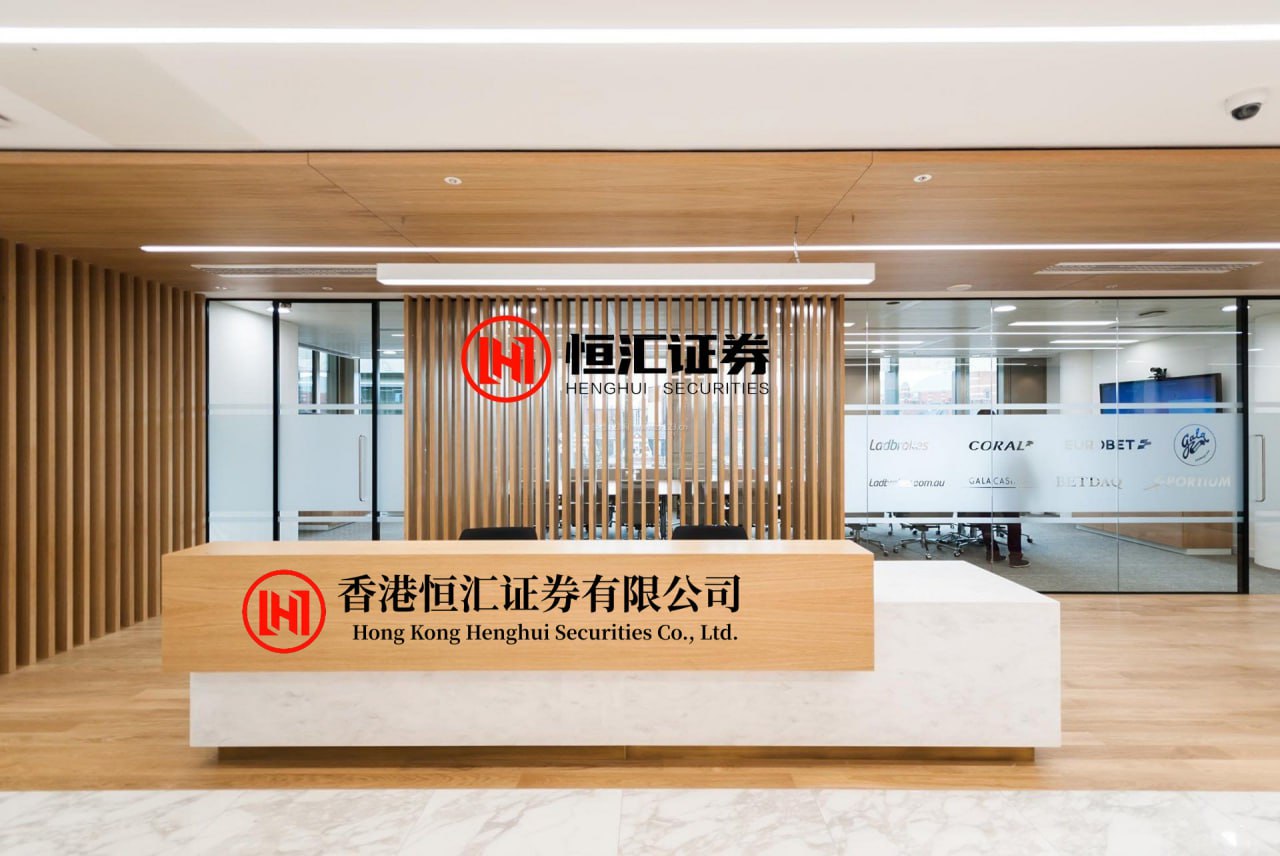 鑫月配配资APP下载 “人会反复爱上同一种东西...？”啊啊啊就像小说里失忆后依然会爱上对方！